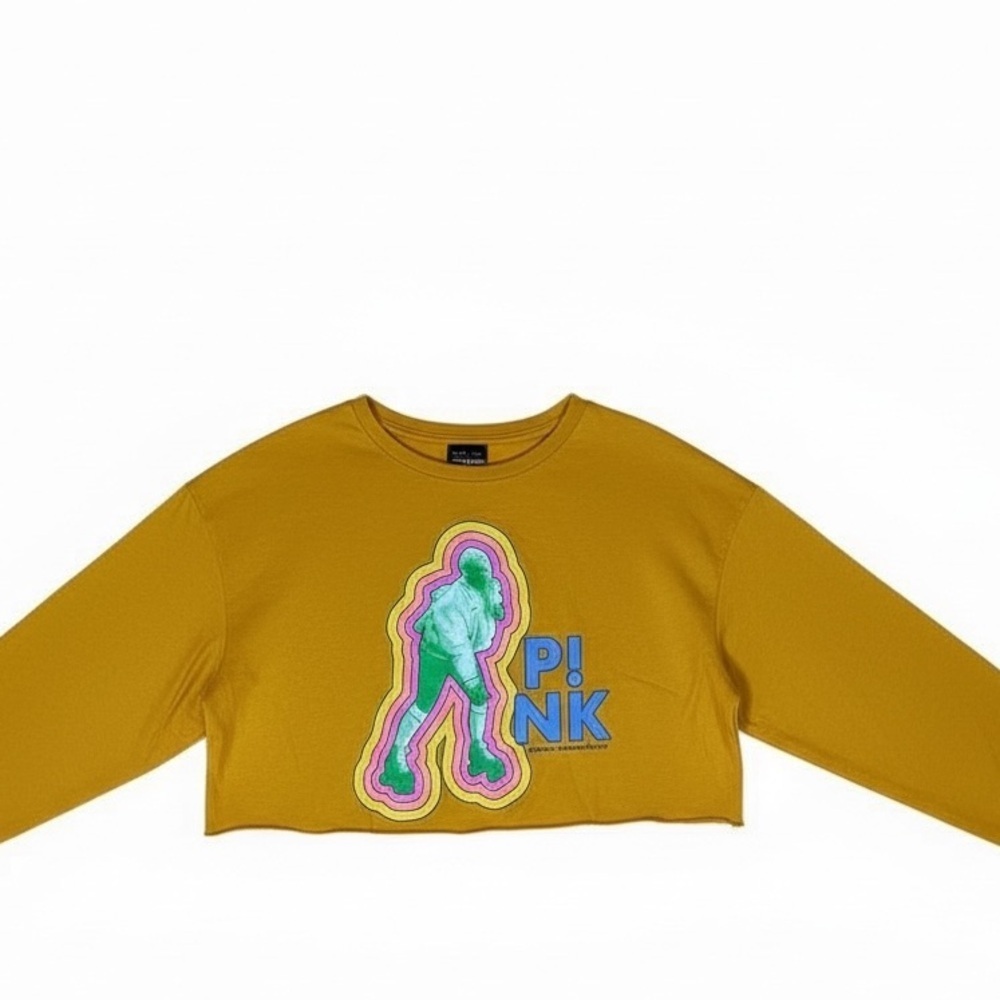 P!NK Yellow Cropped Long Sleeve T-shirt Concert Graphic  Summer‎ Carnival 2023